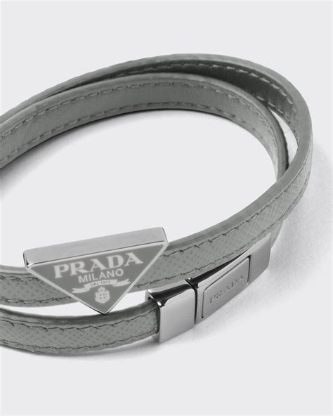 prada erkek bileklik